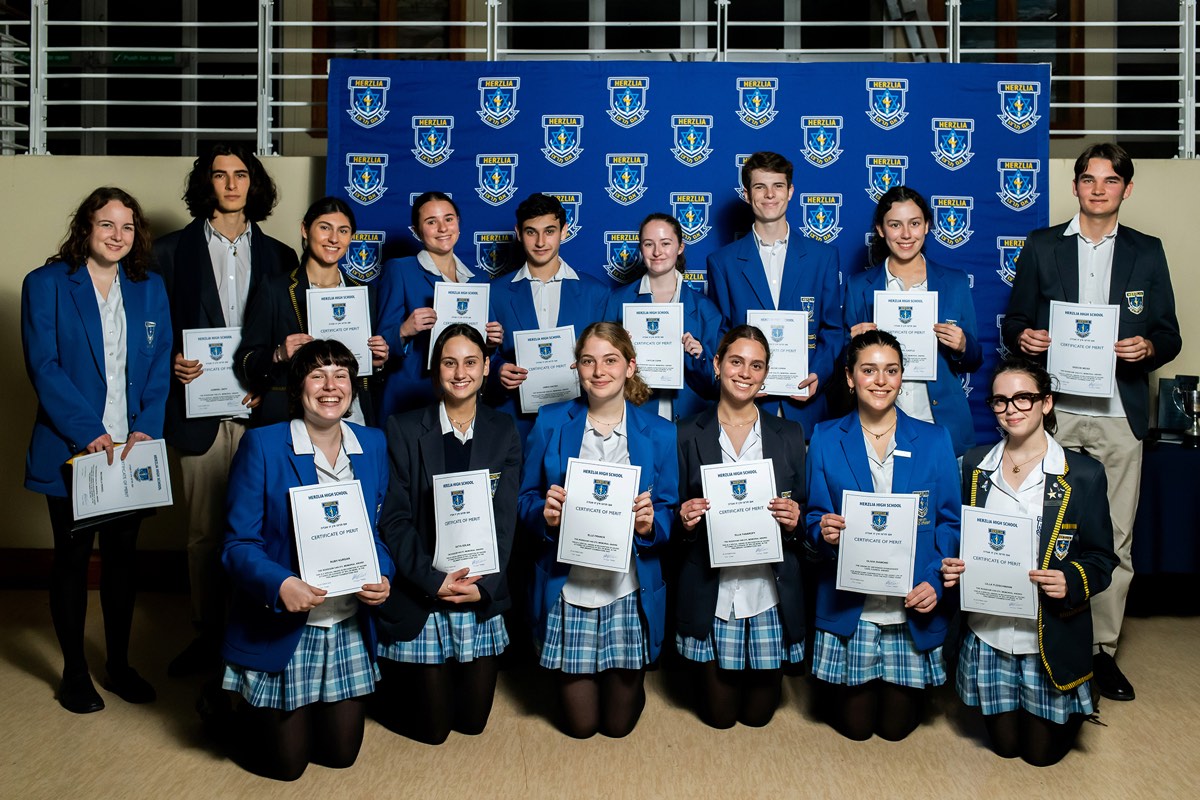 Herzlia pupils with their certificates